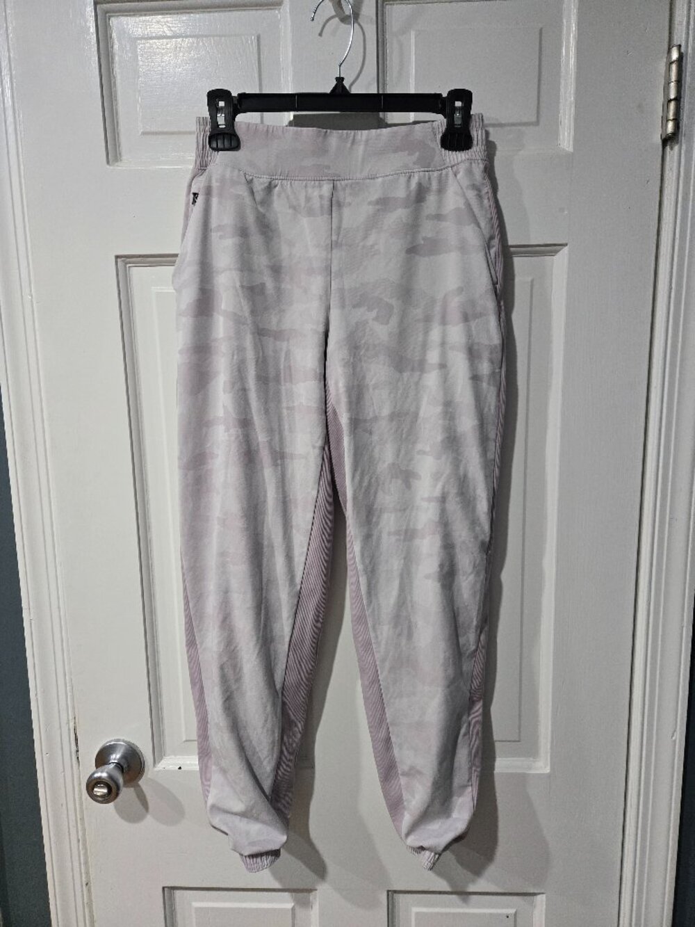 Athleta Brooklyn Lined Jogger Pants Shasta Purple Size 0